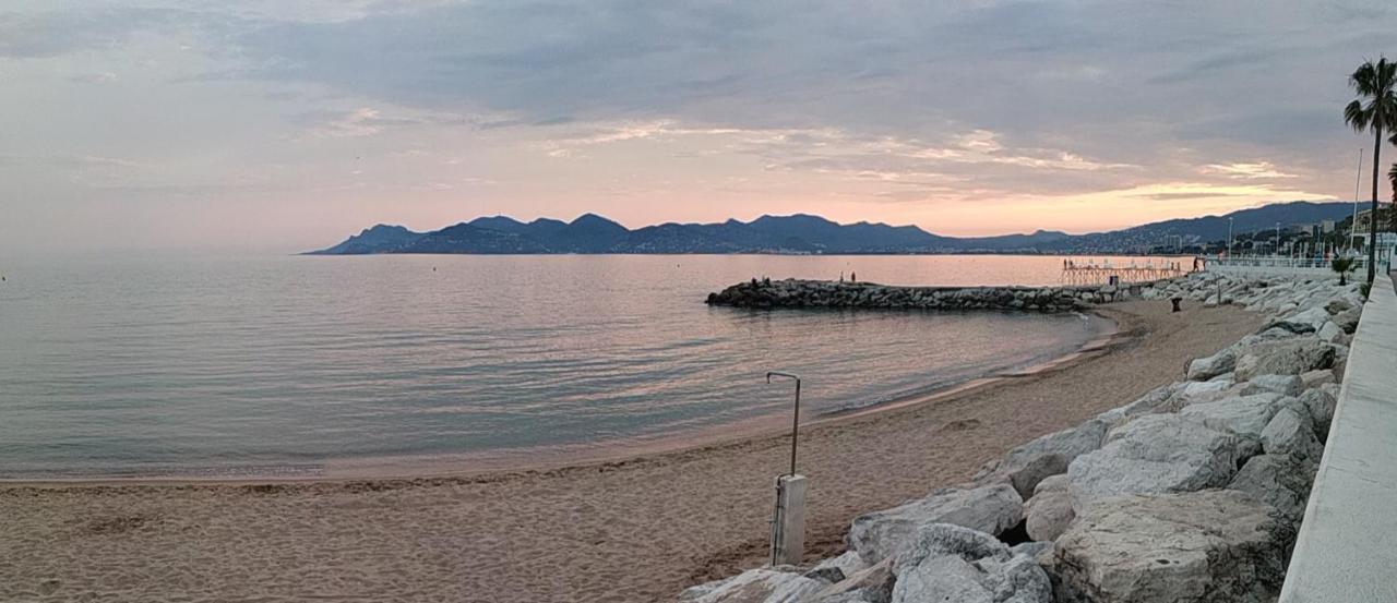 Beau Meuble 3 Pieces 60 M² Cannes Le Suquet Exterior photo